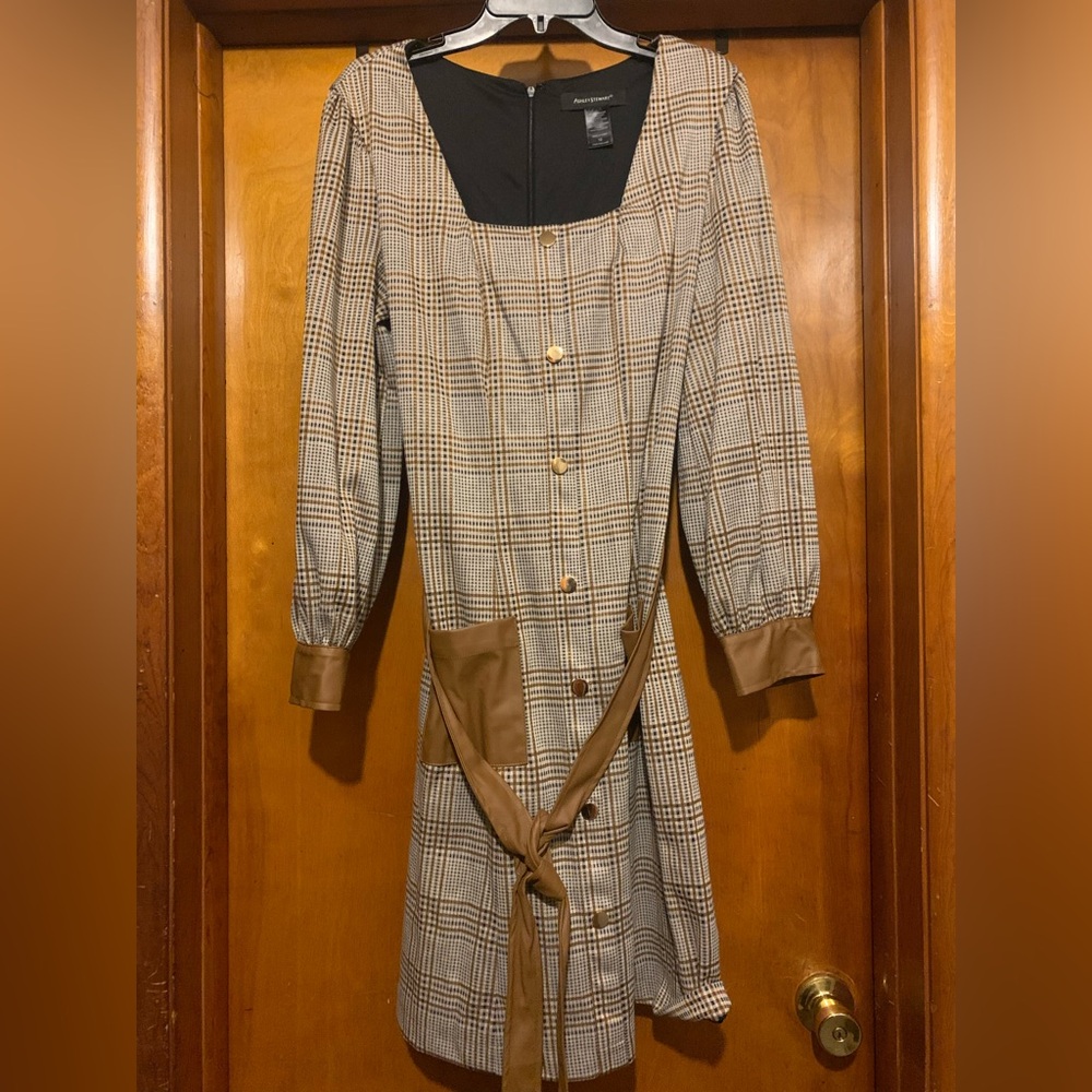 Ashley Stewart Size 12 Black/Tan Plaid Midi Dress